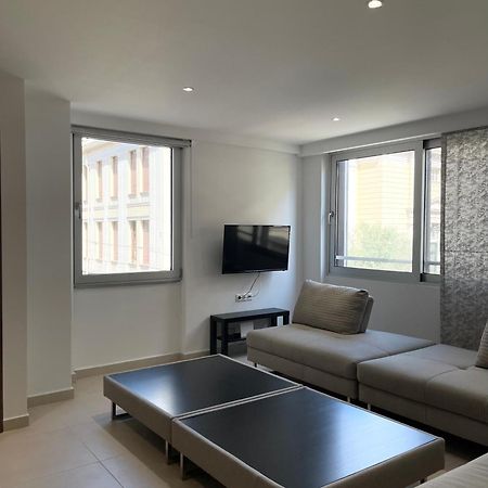 Spacious Athenian 2 Bedroom Apartment Next Metro And Museum Exterior photo